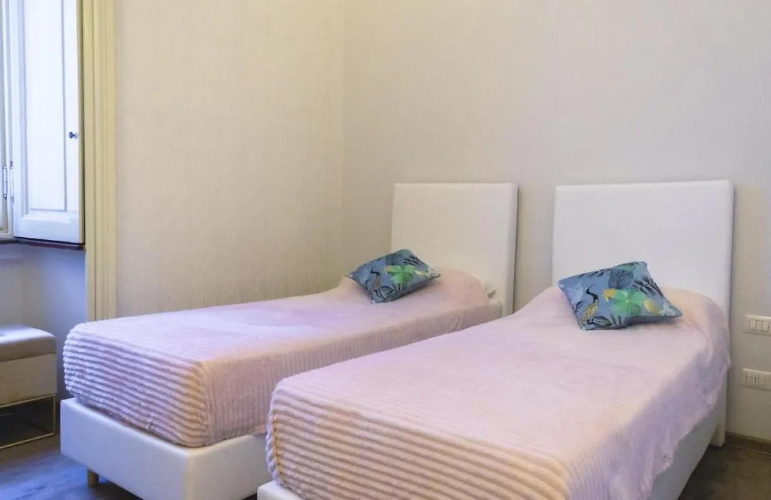 BOOK NOW! Corso Buenos Aires&Loreto M1 Apartment-1